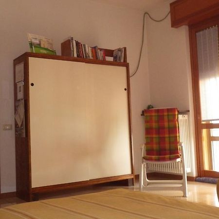 B&B Il Cortile Valmadrera Exterior photo